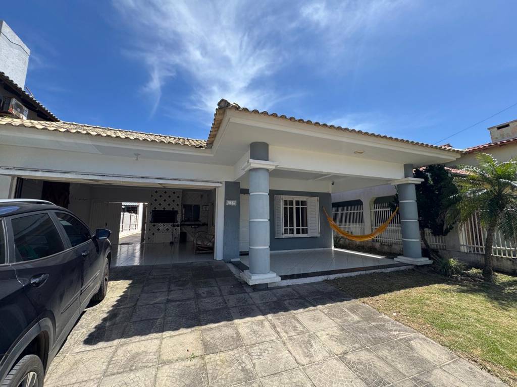 Casa 3 dormitórios para venda, Zona Nova em Capão da Canoa | Ref.: 11783
