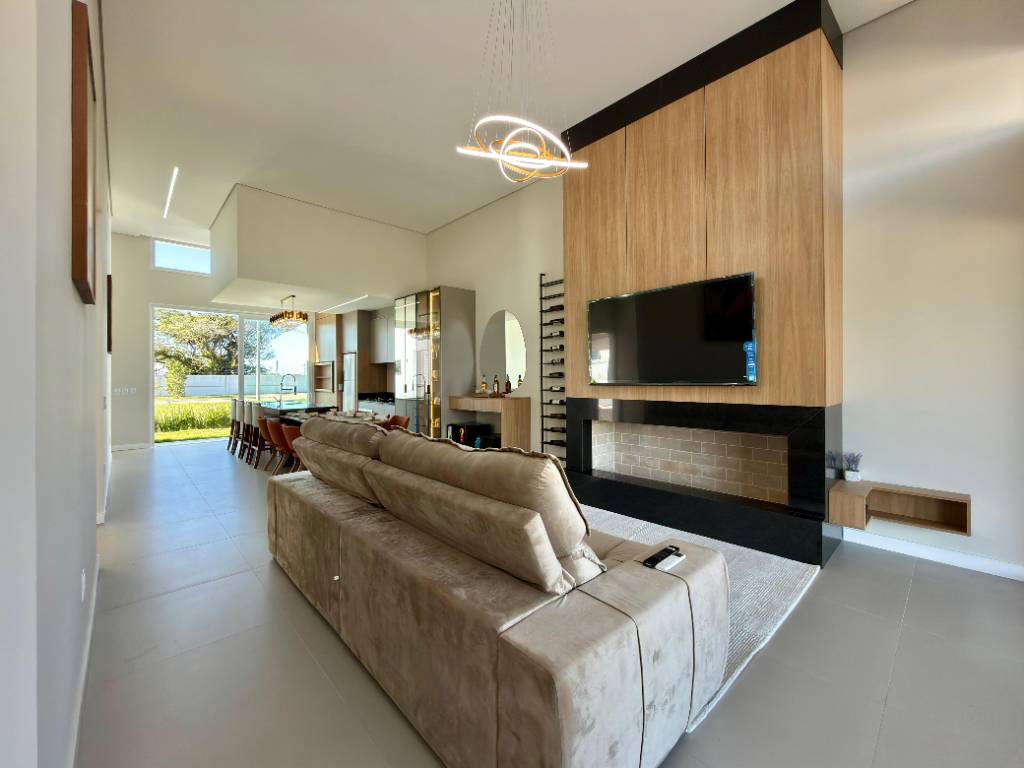 Casa em Condomínio 4 dormitórios para venda, a em Xangri-lá | Ref.: 11997